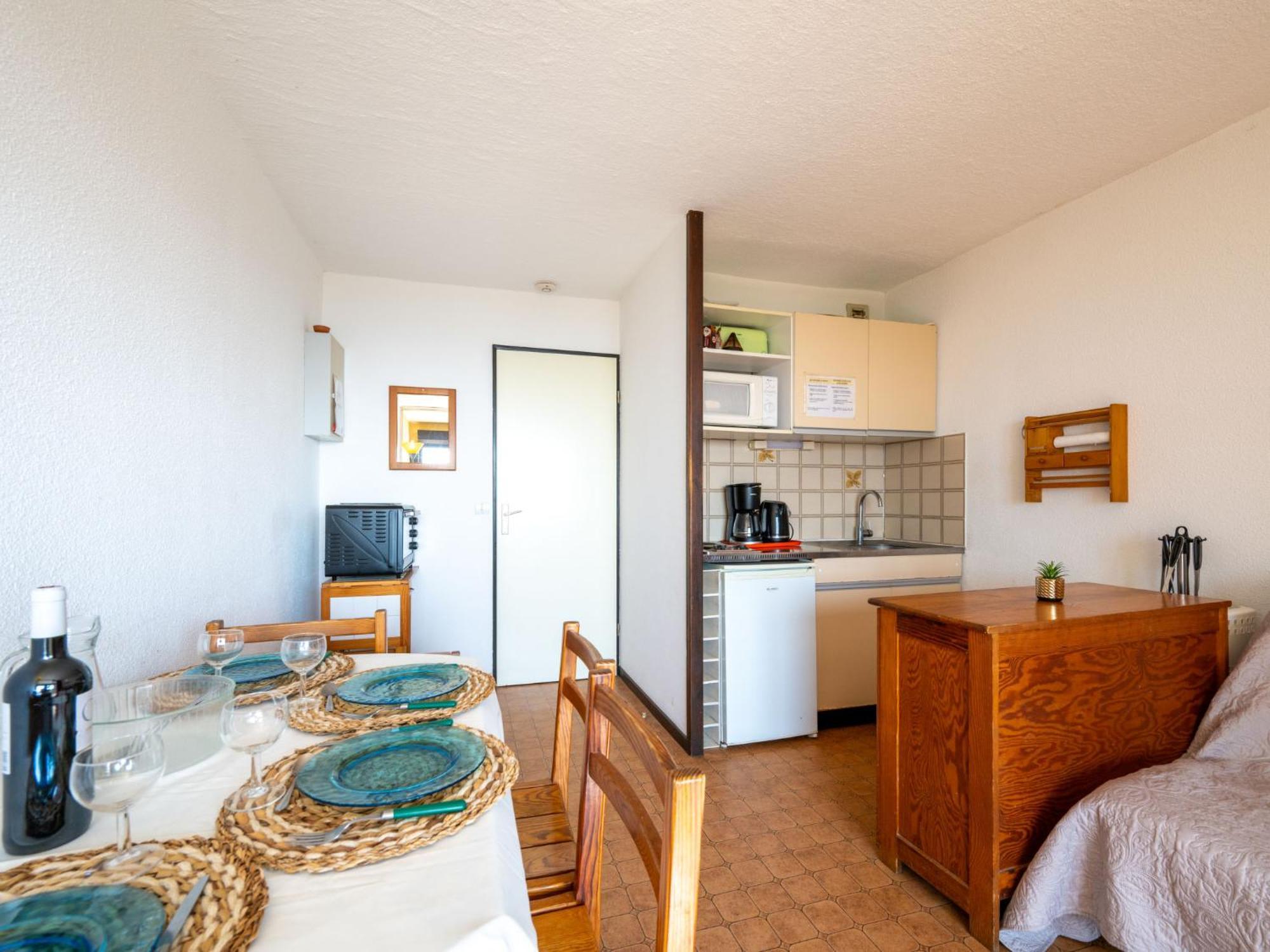 Apartment Les Eaux Vives 1 & 2-2 By Interhome Saint-Pierre-la-Mer  المظهر الخارجي الصورة